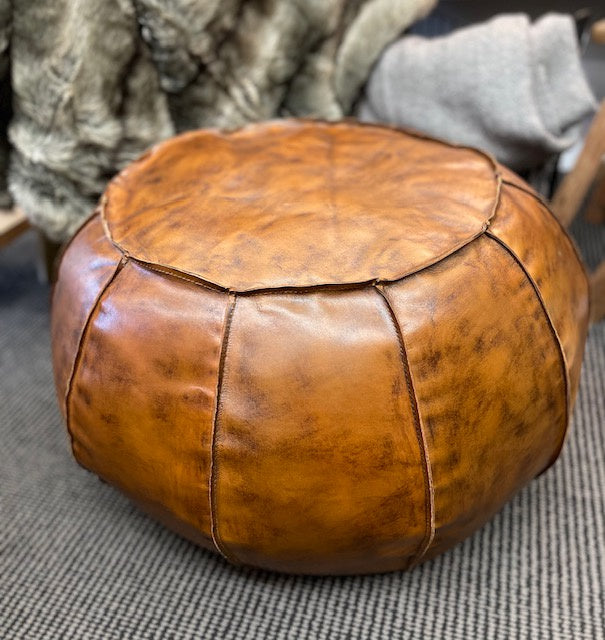 Pouf-Leather