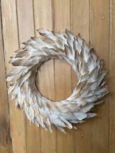 Load image into Gallery viewer, Feather Wreath 47cm
